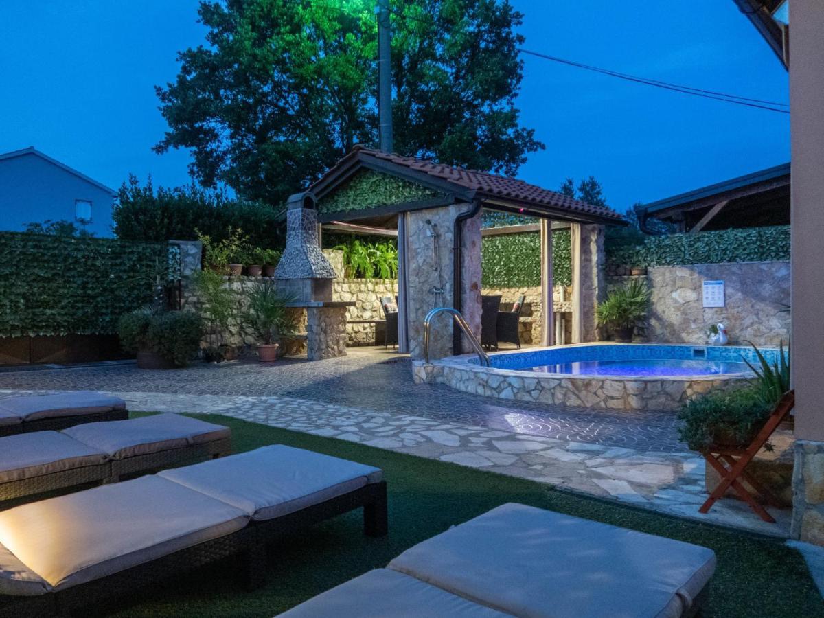 Holiday Home Ana - MLK135 Šilo Dış mekan fotoğraf
